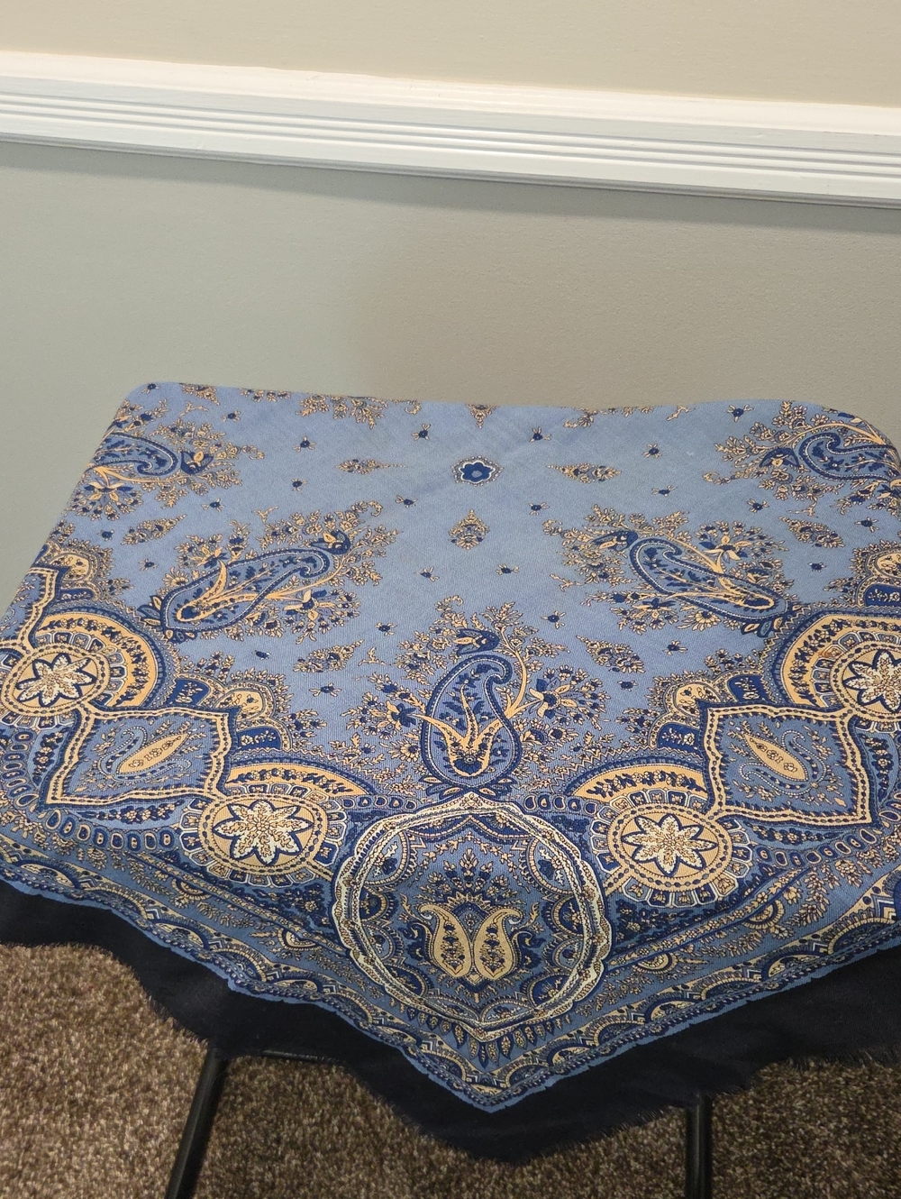 Kashmir Blue Paisley Bandanda Pattern Handbedruct Scarf/Shawl